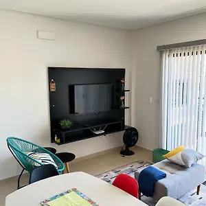 Surpreendente Apto, 290 Metros Da Praia! Apartamento Bombinhas